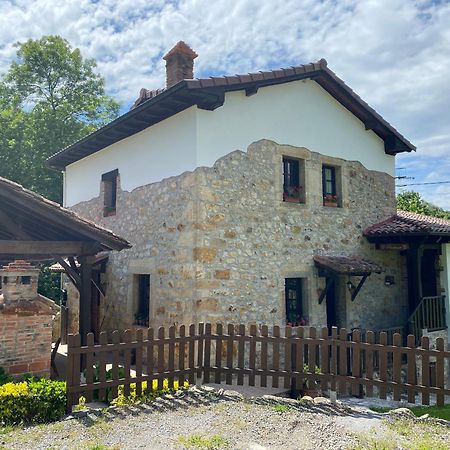 Apartamentos Rurales La Caviana Onís Exteriér fotografie