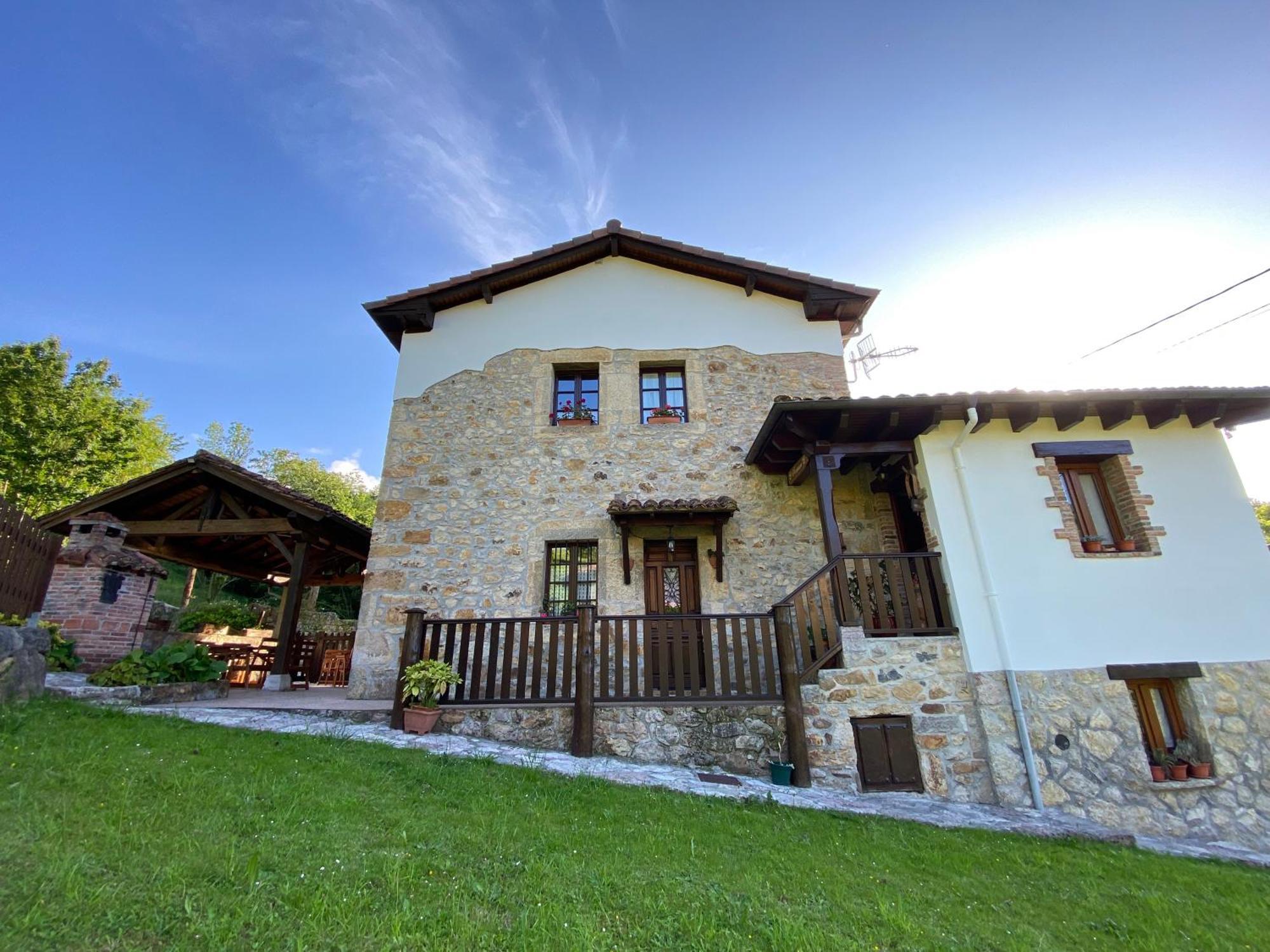 Apartamentos Rurales La Caviana Onís Exteriér fotografie