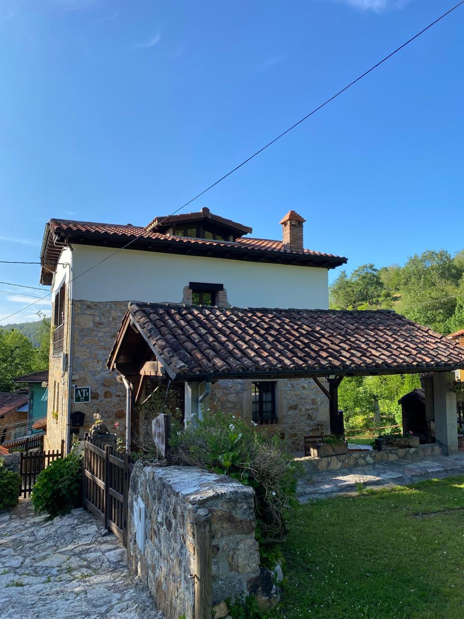Apartamentos Rurales La Caviana Onís Exteriér fotografie