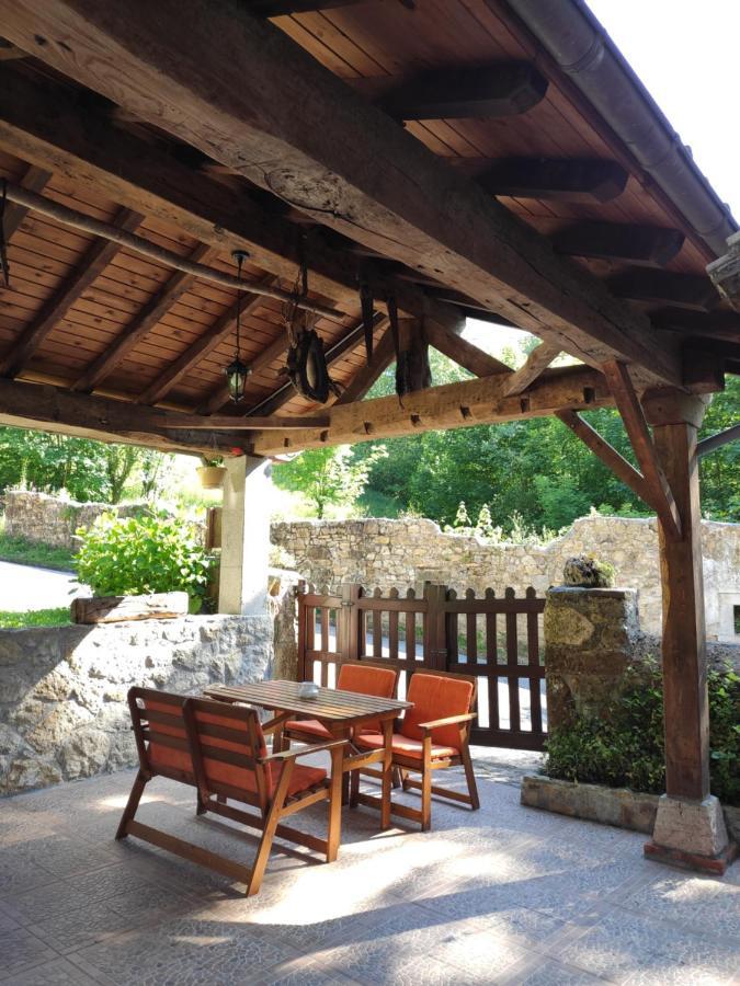 Apartamentos Rurales La Caviana Onís Exteriér fotografie